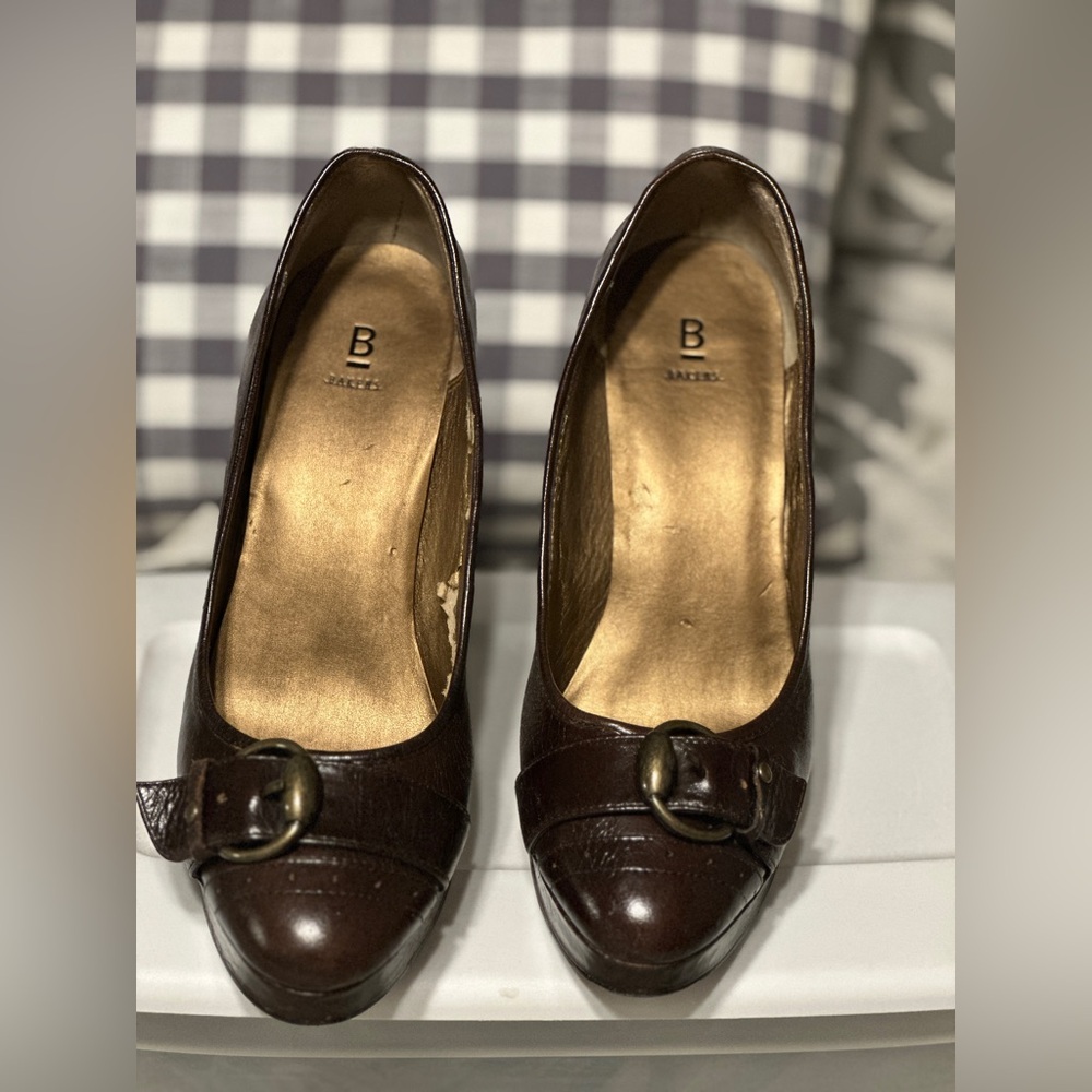 Bakers Brown Kamilla Pump in Women's Shoes 8M - Picture 7 of 11